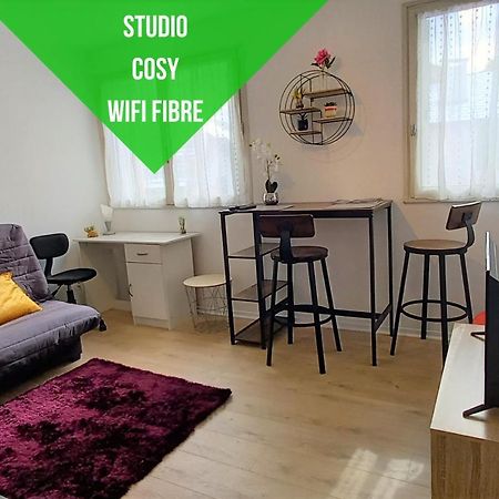 Le Zen -Studio Tout Equipe- Wifi Fibre- Centre Ville Avec Parking Tarbes Exteriör bild