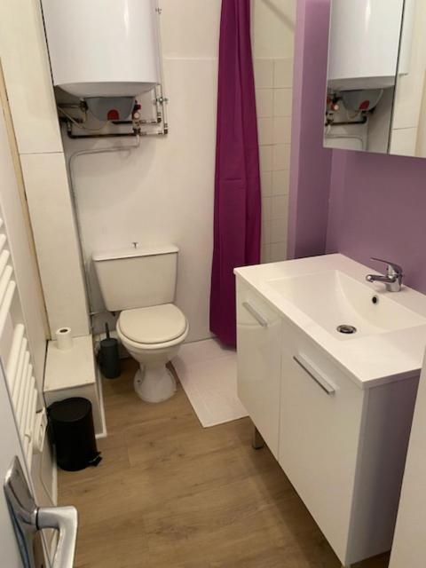 Le Zen -Studio Tout Equipe- Wifi Fibre- Centre Ville Avec Parking Tarbes Exteriör bild